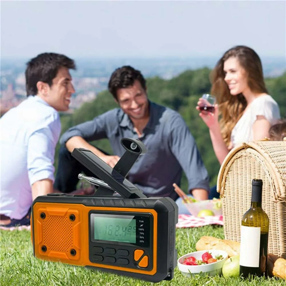 4000mAh Solar Emergency Radio Charger